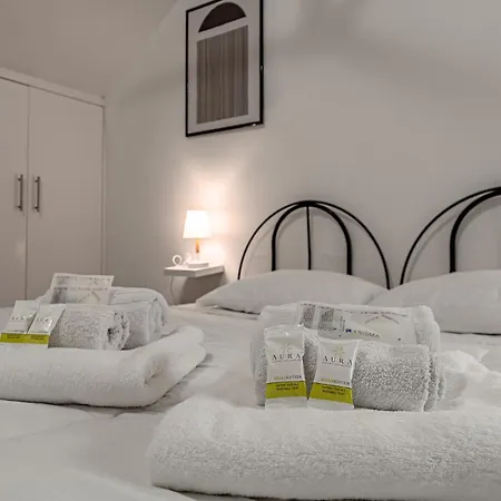 Historic Center Cruises 3 Min - Ac - Wifi Appartement Savone