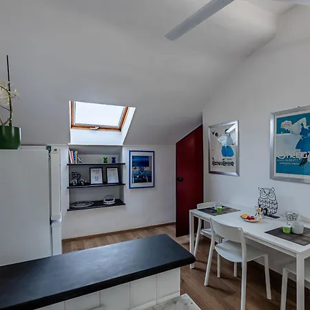 Historic Center Cruises 3 Min - Ac - Wifi