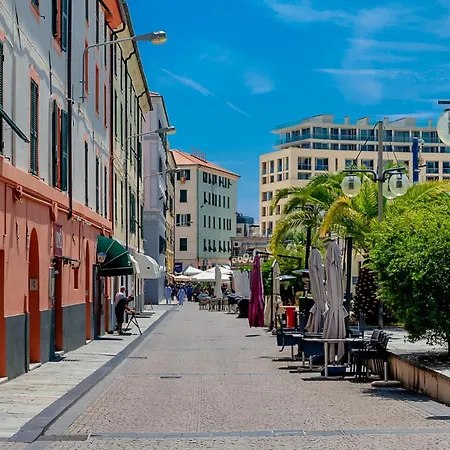 Historic Center Cruises 3 Min - Ac - Wifi *