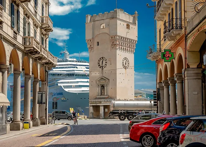 Lejlighed Historic Center Cruises 3 Min - Ac - Wifi *